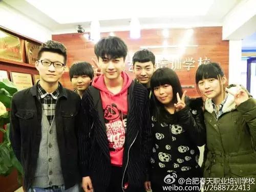 陈晓爆料大学老师视频,视频曝光引发社会关注  第1张