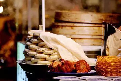 西安美食爆料事件视频,视频揭秘地道风味背后的故事